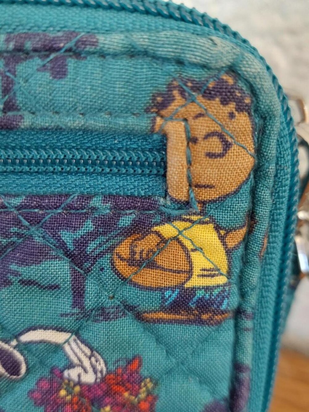 Vera Bradley Peanuts Fall Meadow RFID All in One Crossbody Bag Wallet Snoopy Tea - Picture 6 of 8